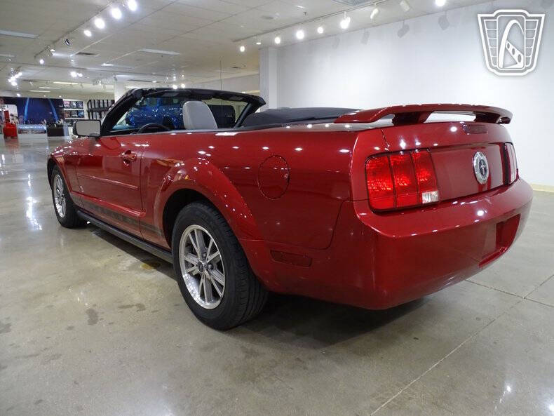 2005 Ford Mustang