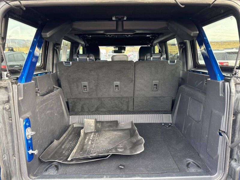 2021 Ford Bronco First Edition Advanced