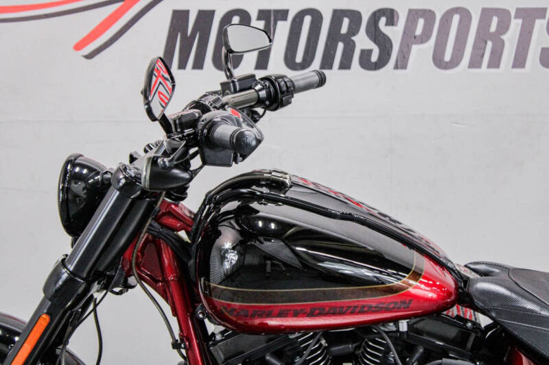 2017 Harley-Davidson CVO Pro Street Breakout