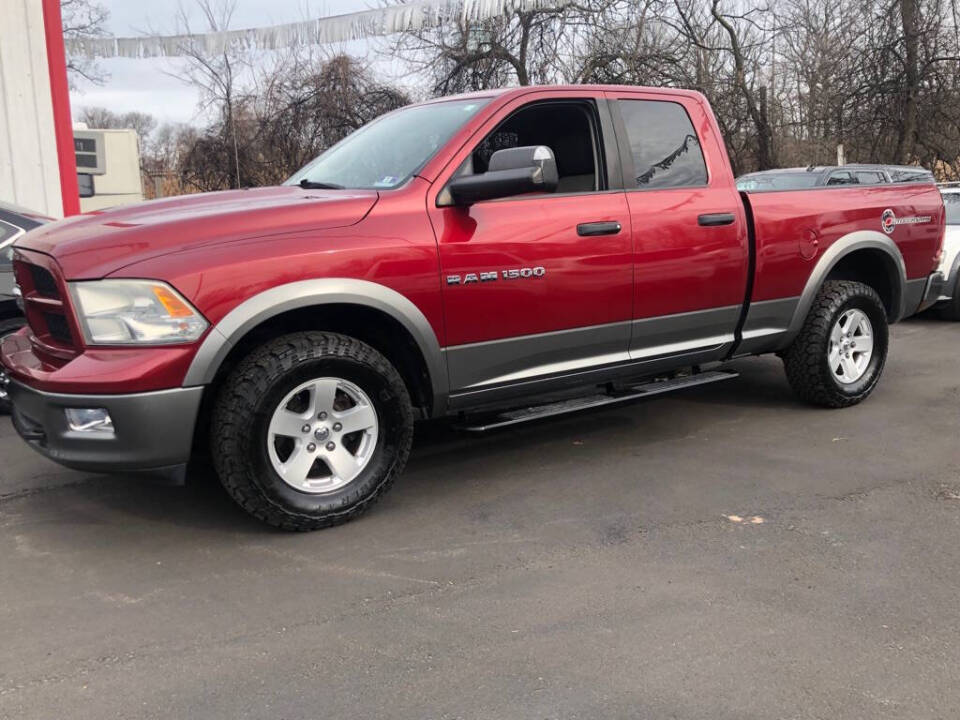 2011 RAM 1500 SLT 4x4 Quad Cab's photo