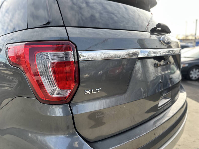 2017 Ford Explorer XLT