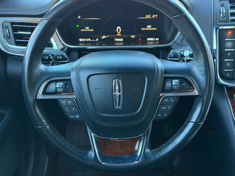 2019 Lincoln Continental Select