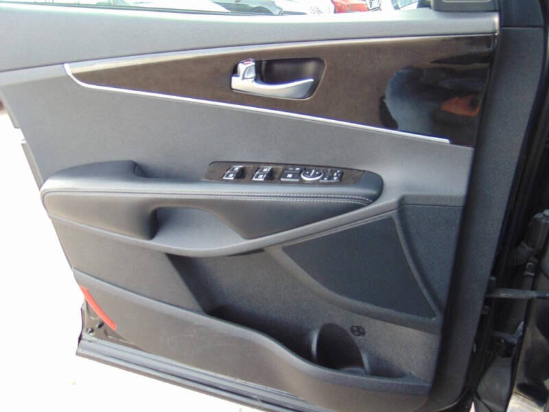 2018 Kia Sorento EX V6