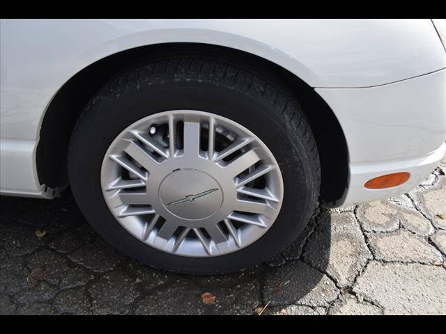 2003 Ford Thunderbird