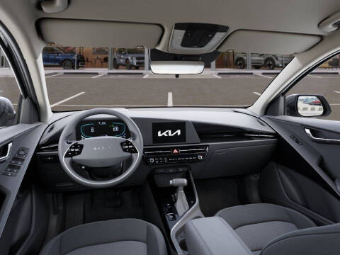 2026 Kia Niro LX