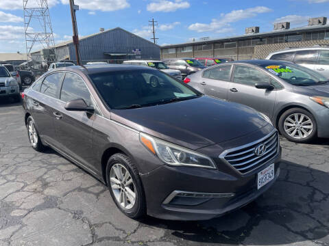 2015 Hyundai Sonata for sale at Neri's Auto Sales in Sanger CA