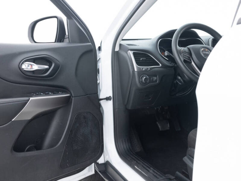 2020 Jeep Cherokee Latitude