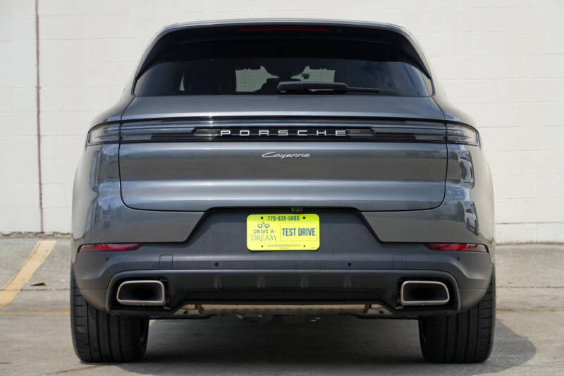 2025 Porsche Cayenne