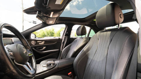 2019 Mercedes-Benz E-Class E 300