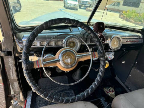 1948 Ford Super Deluxe
