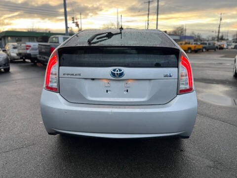 2013 Toyota Prius Five