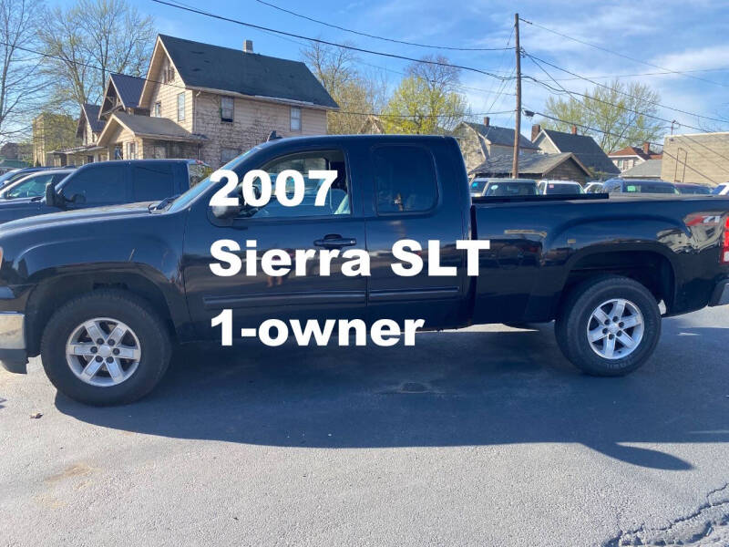 2007 GMC Sierra 1500 for sale at E & A Auto Sales in Warren OH