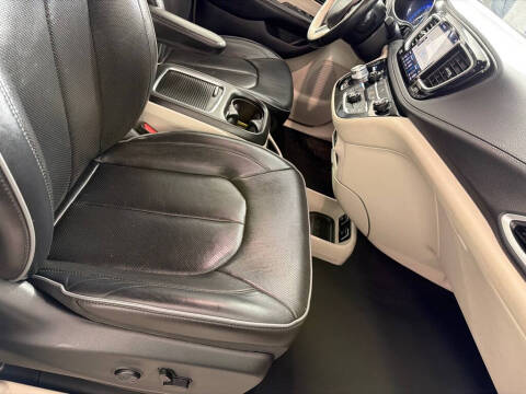 2020 Chrysler Pacifica Limited