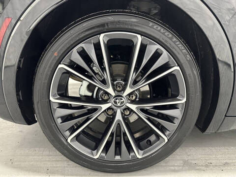 2025 Toyota Prius XLE