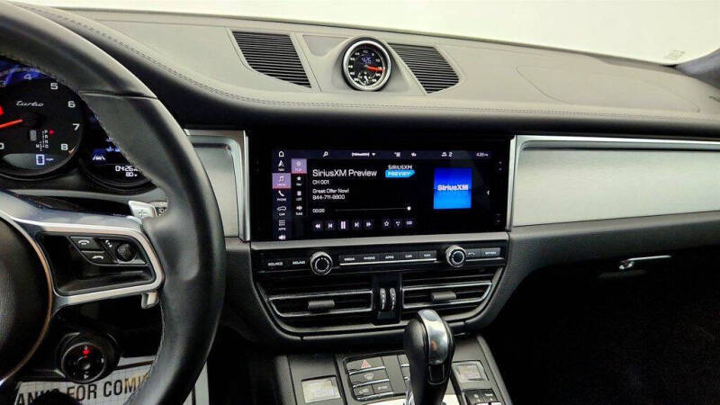 2020 Porsche Macan Turbo