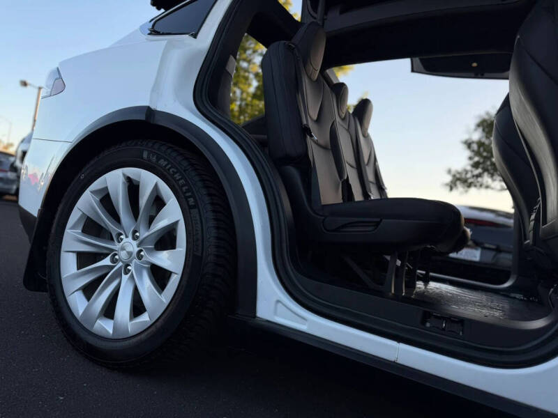 2020 Tesla Model X