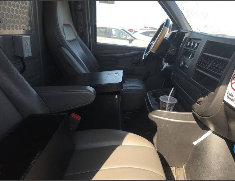 2013 Chevrolet Express 2500