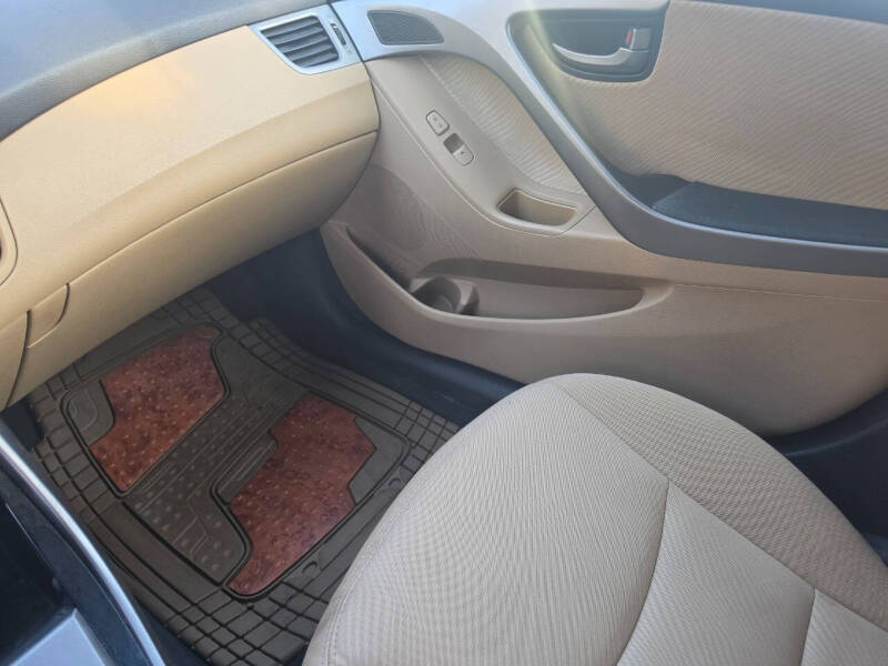 2013 Hyundai Elantra Limited