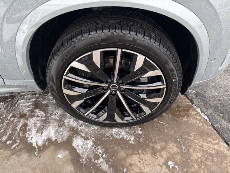 2026 Volvo XC90 B6 Plus 7P