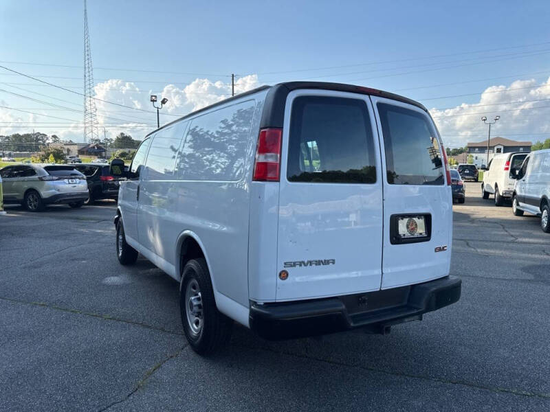 2018 GMC Savana 2500