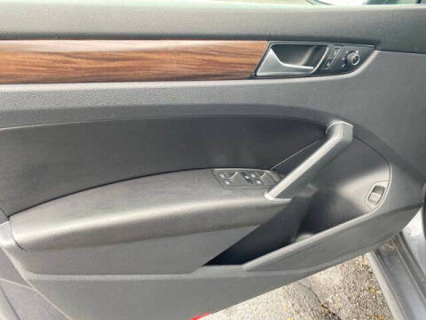 2022 Volkswagen Passat Limited Edition