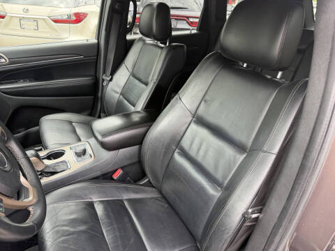 2017 Jeep Grand Cherokee