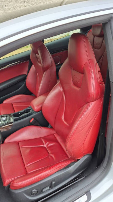 2008 Audi S5 quattro