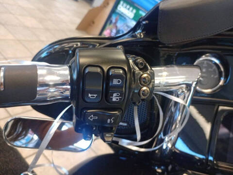 2021 Harley-Davidson Street Glide