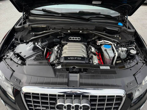 2012 Audi Q5 3.2 quattro Prestige