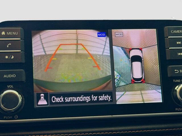 2019 Nissan Kicks SR