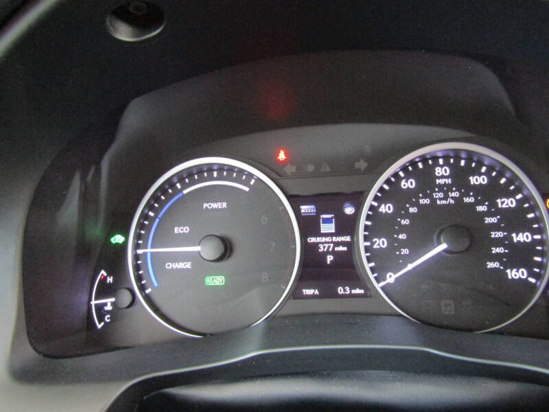 2015 Lexus ES 300h