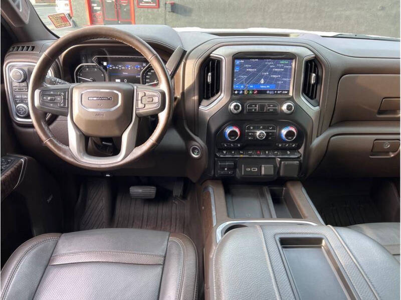 2021 GMC Sierra 2500HD Denali photo 19