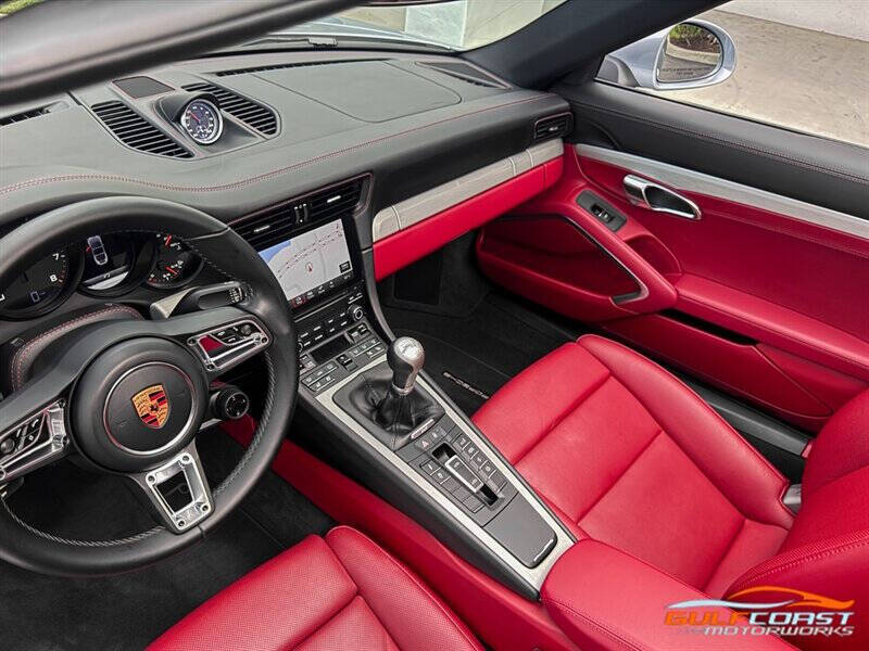 2018 Porsche 911 Targa 4S