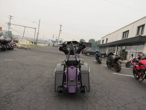 2016 Harley-Davidson FLHTCUL Ultra Classic Low