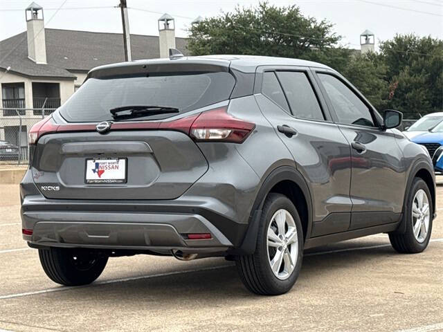 2025 Nissan Kicks Play S
