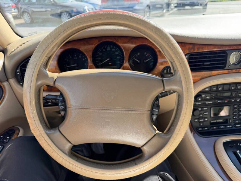 2001 Jaguar XJ-Series XJ8L