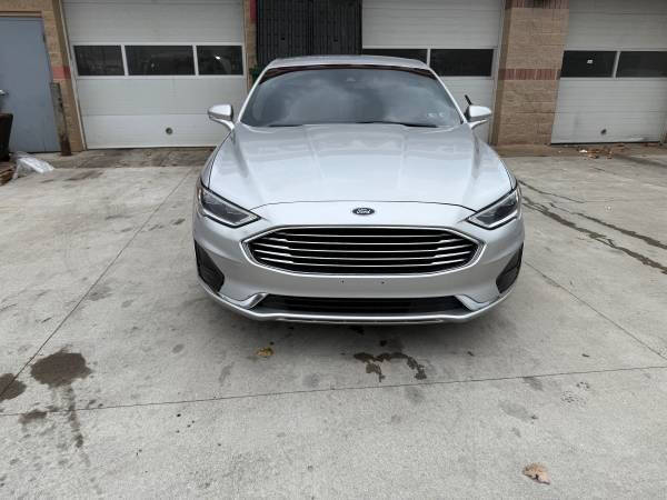 2019 Ford Fusion SEL
