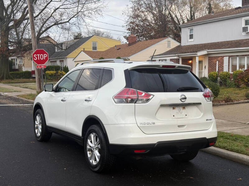 2015 Nissan Rogue SV