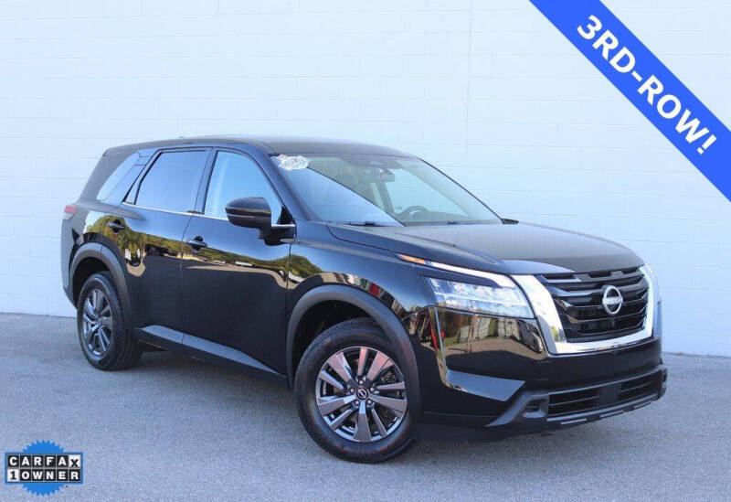 2022 Nissan Pathfinder S