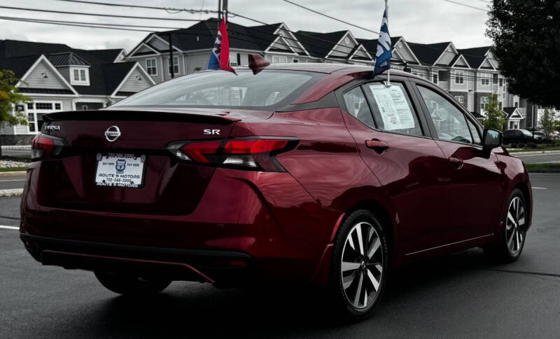 2021 Nissan Versa SR