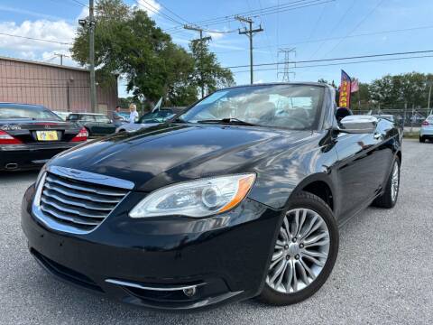 2013 Chrysler 200 for sale at Das Autohaus Quality Used Cars in Clearwater FL