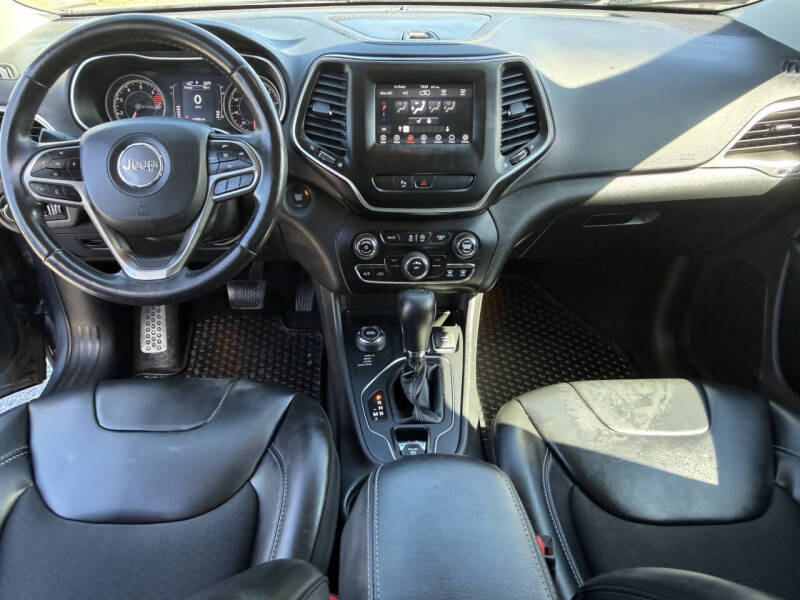 2020 Jeep Cherokee Latitude Plus