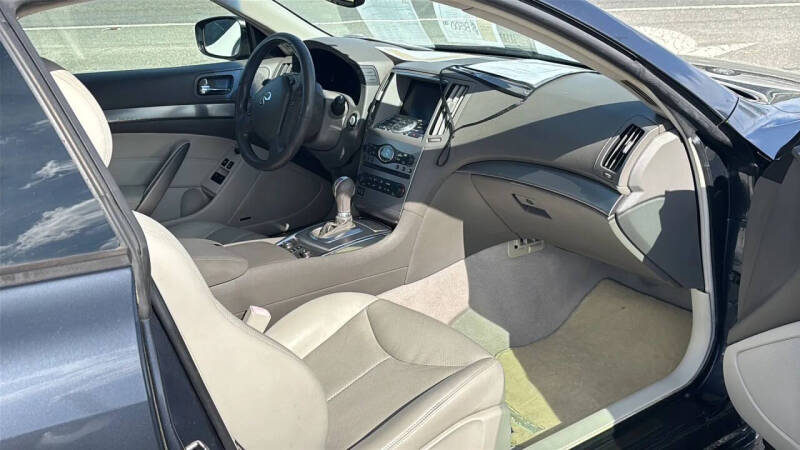 2010 Infiniti G37 Coupe x