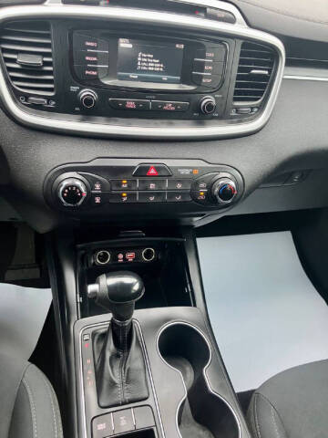 2017 Kia Sorento LX V6