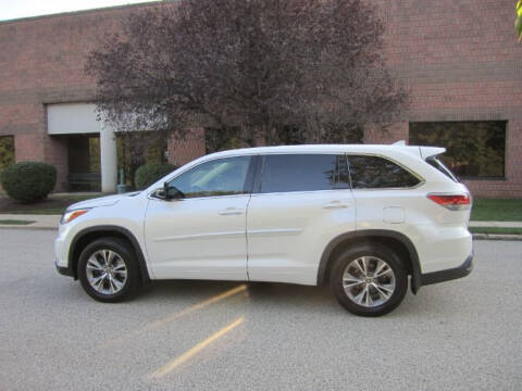 2016 Toyota Highlander LE