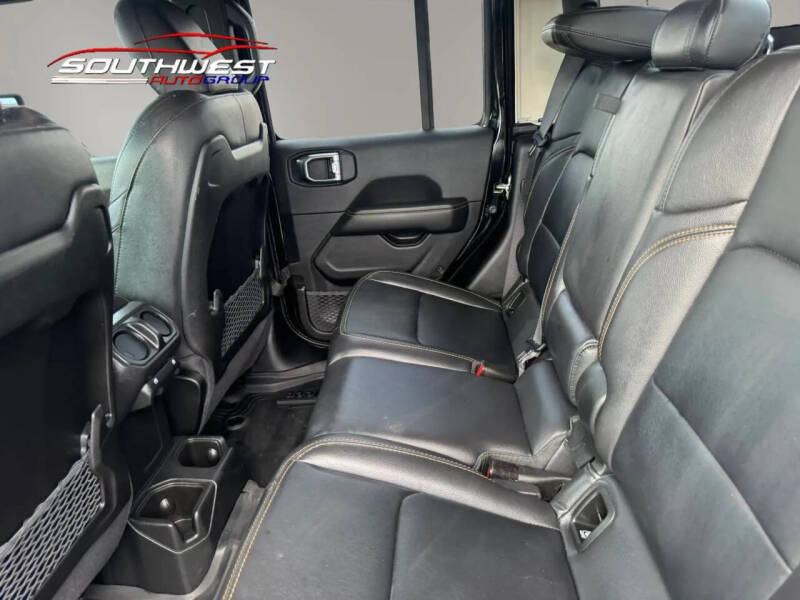2025 Jeep Gladiator