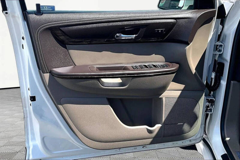 2013 GMC Acadia Denali