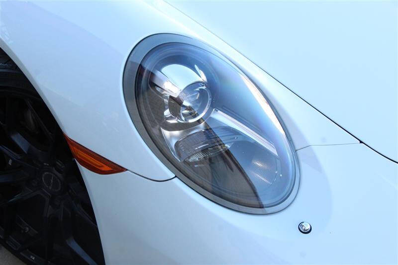 2017 Porsche 911 Carrera