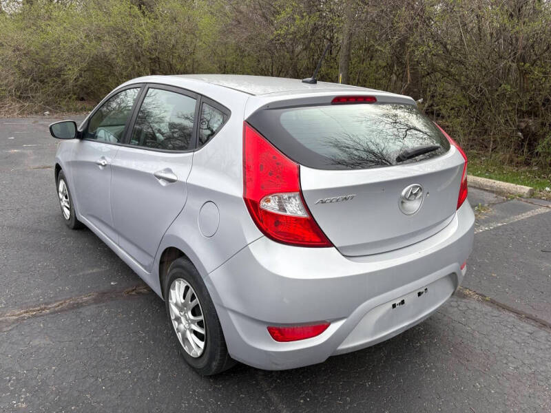 2017 Hyundai Accent SE