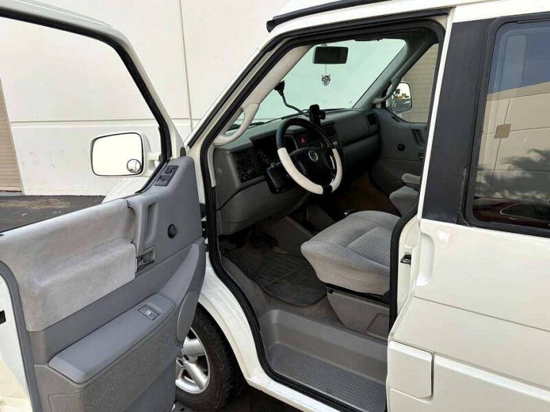 2002 Volkswagen EuroVan MV